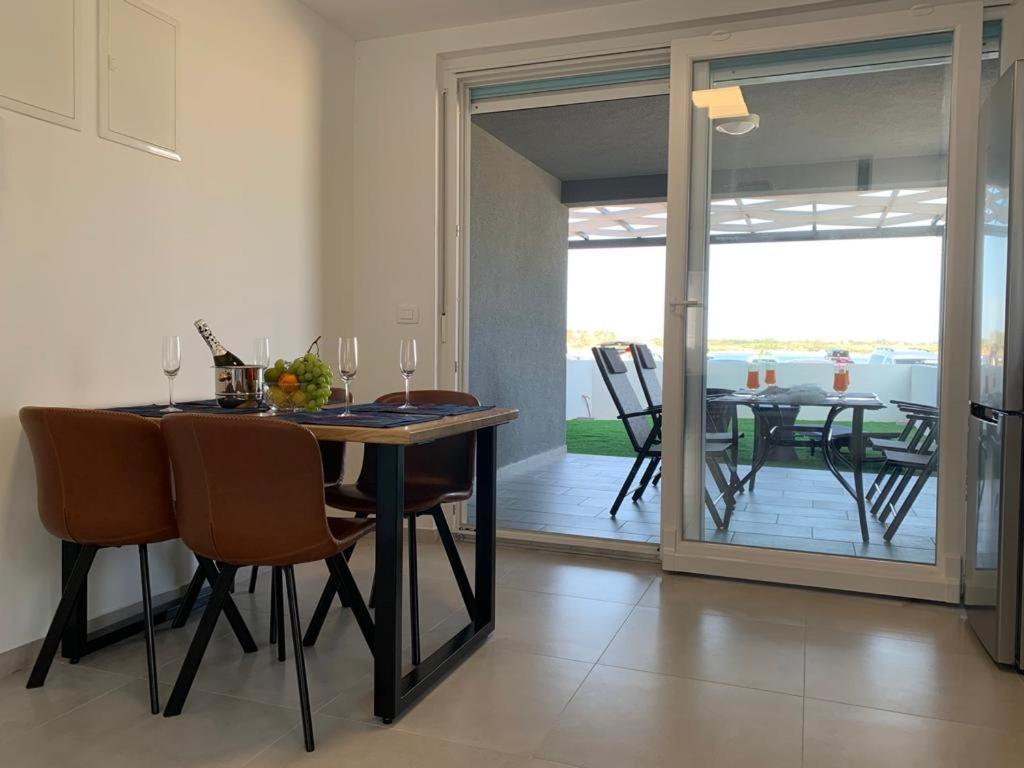 Apartmani Sunside נין מראה חיצוני תמונה