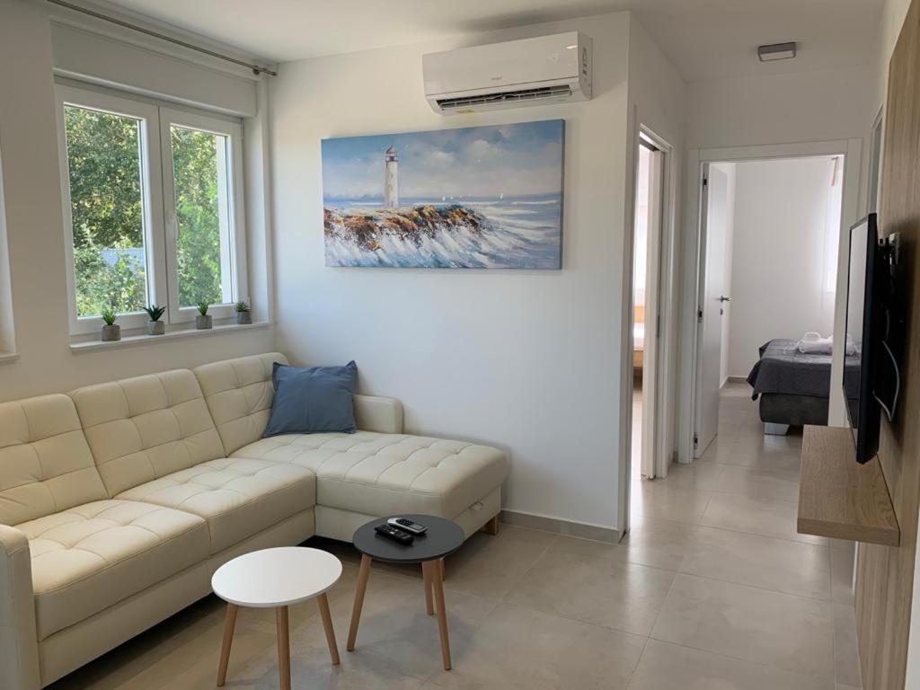 Apartmani Sunside נין מראה חיצוני תמונה
